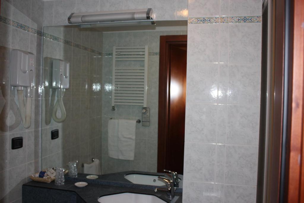 Hotel Tre Denti Cantalupa Δωμάτιο φωτογραφία